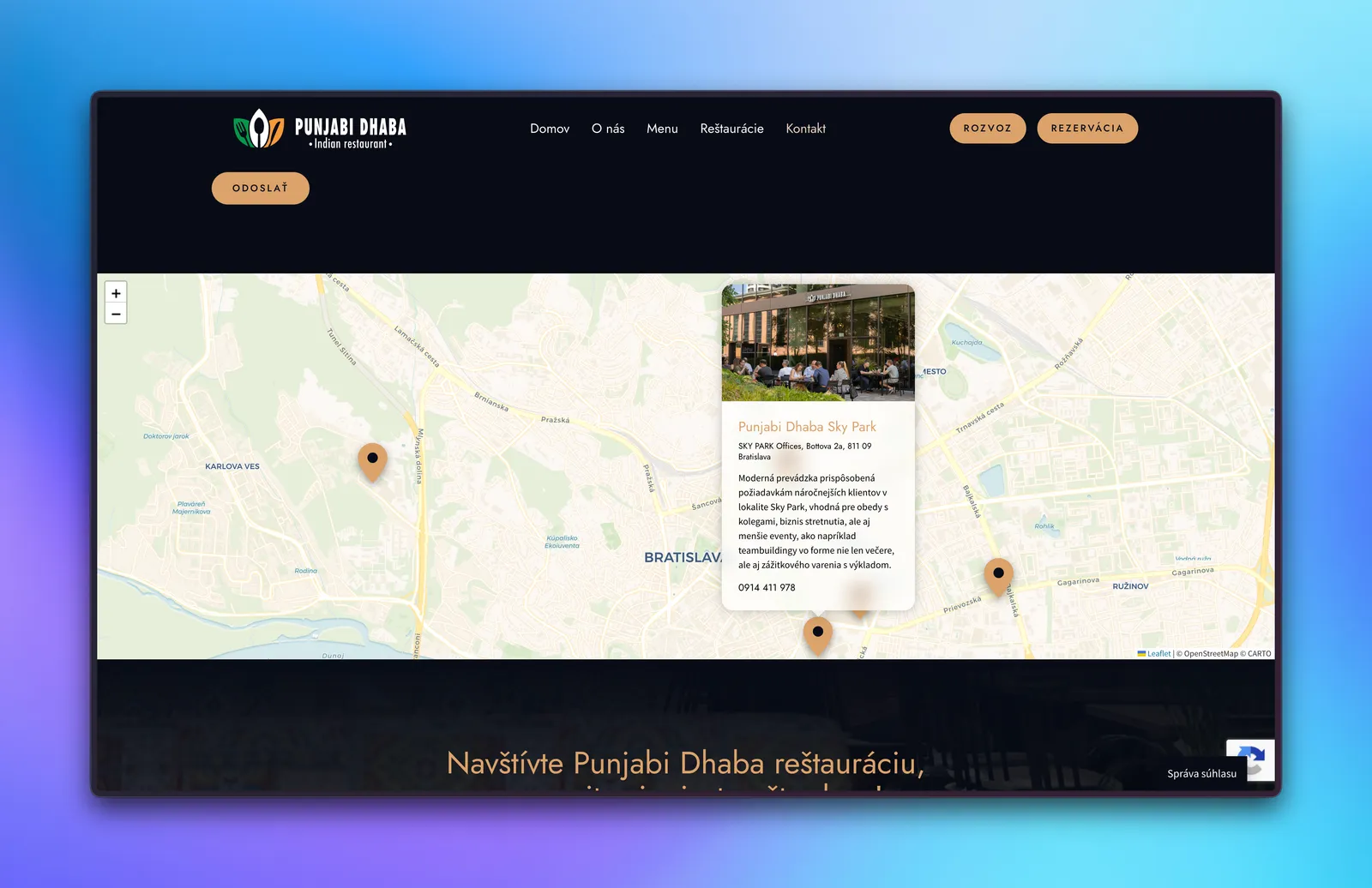 Mapa prevádzok Punjabi Dhaba so zhlukmi zlatých špendlíkov a otvorenou kartou s fotkou reštaurácie, názvom, adresou, popisom a telefónnym číslom